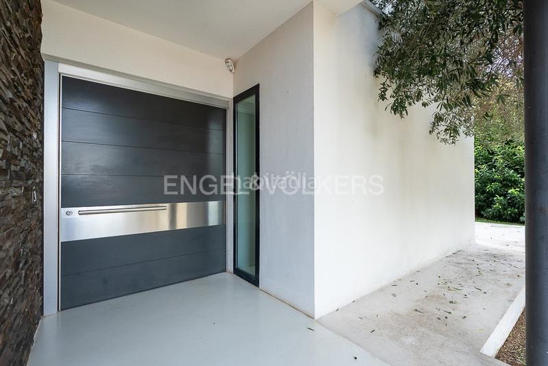 Foto ca377497-8536-45cc-aff6-5de26ec83545. Casa con riscaldamento parcheggio in Torre en Conill-Cumbres de San Antonio Bétera