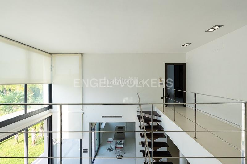 Foto f53c8659-03e3-4af1-a459-1b51b9f6350c. Casa con riscaldamento parcheggio in Torre en Conill-Cumbres de San Antonio Bétera
