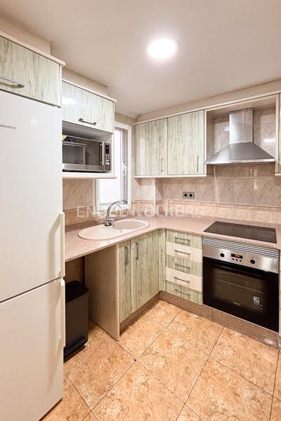 Foto 2dfd6210-8e24-4fde-bca4-70a688ee1e7c. Alquiler apartamento  para corta estancia en la malvarrosa en Valencia