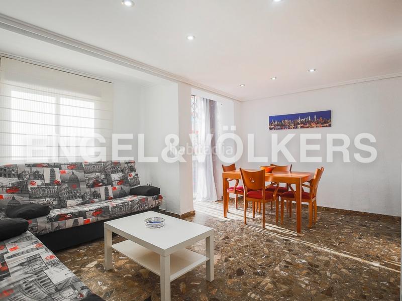 Foto 921633bb-21b1-46e4-af2b-830632a764c9. Location appartement avec chauffage dans Malva Rosa Valencia