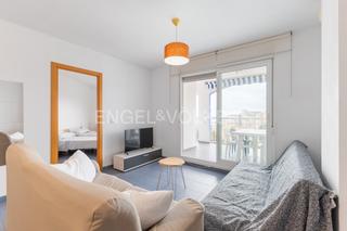 Apartament a Playa de la Concha. Oportunidad única! apartamento con 3 dormitorios y vistas al mar
