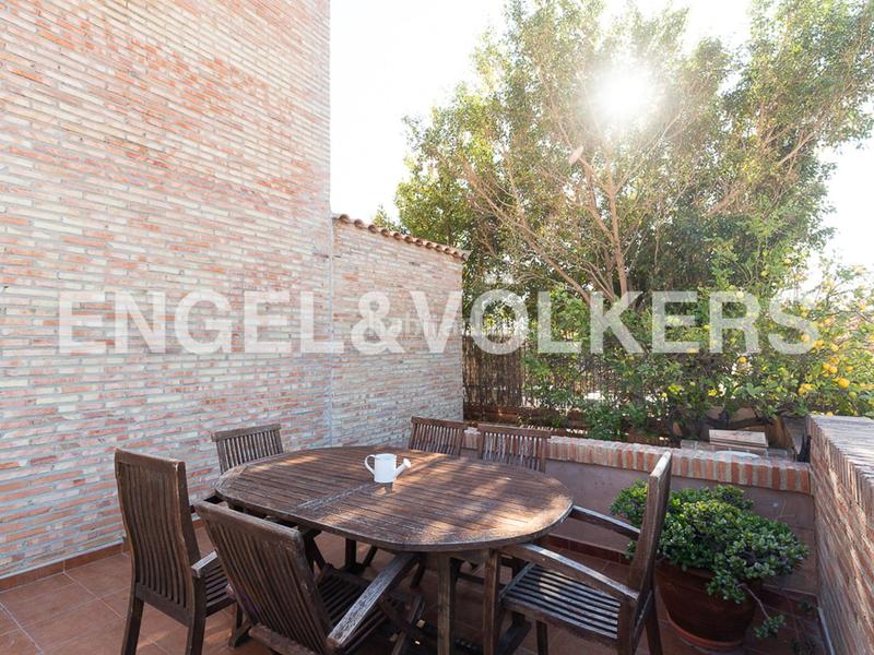 Foto dba9b5e0-f6fb-43a2-a7e5-8d436100fa1a. Casa exclusiva pareado en Mas Camarena en Mas Camarena Bétera