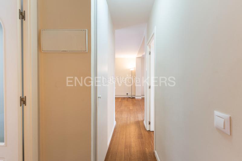 Foto 3c29a77b-998b-4db0-948d-2c945061605b. Rent apartment with heating in Moncada