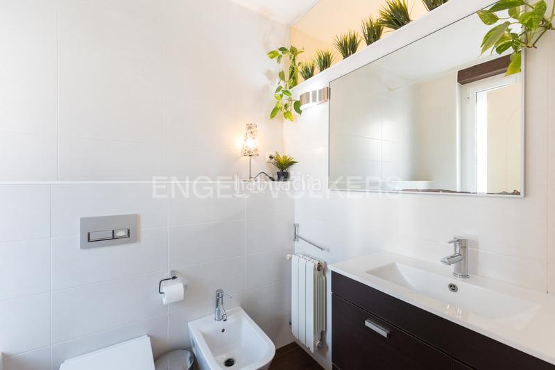 Foto cb3cfff0-9208-4a83-8745-73478a6eaf47. Rent apartment with heating in Moncada