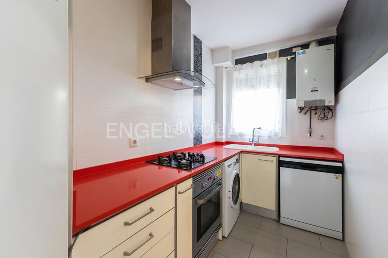 Foto e6b5ce0a-cdc5-4068-a651-105a3e168bf3. Rent apartment with heating in Moncada