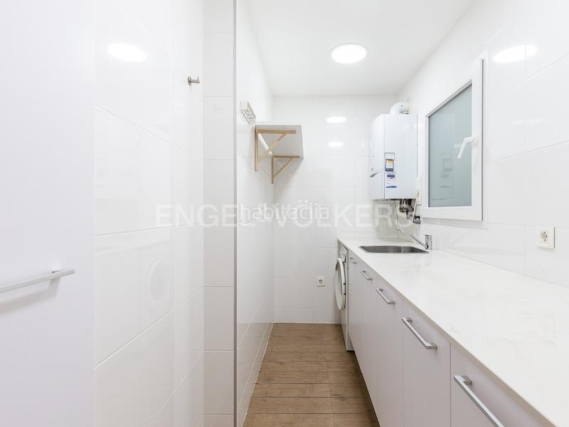 Foto 5205e6d6-1c43-4542-a1fb-b9f4221316b1. Location appartement avec chauffage parking dans Sant Francesc Valencia