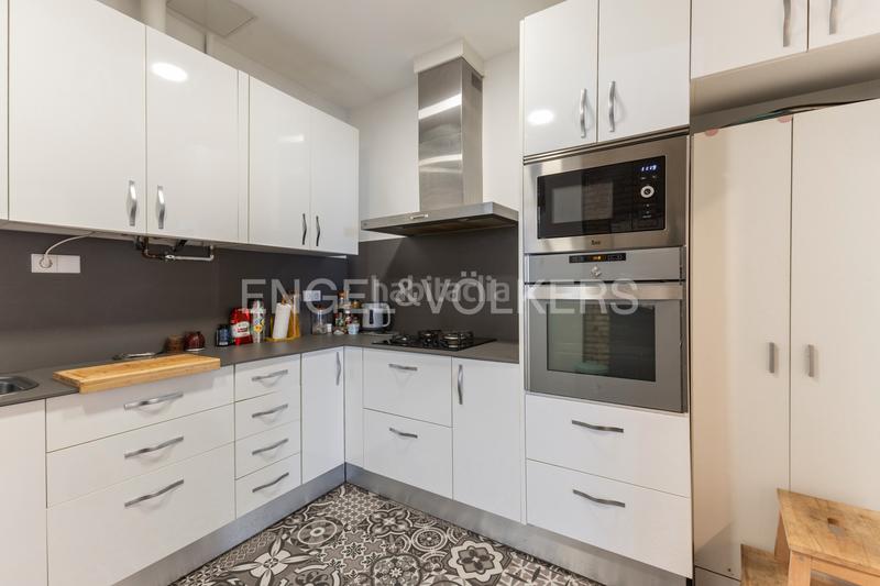 Foto 0a4a4fb3-c388-4a00-b82f-ef5341236265. Apartament amb calefacció a Russafa Valencia