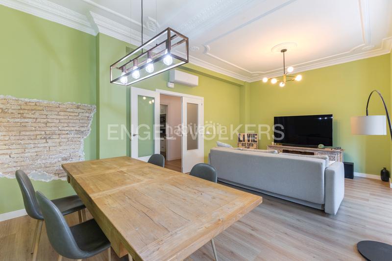 Foto 20bef692-434c-45a5-adcd-1ec31e8582bb. Apartament amb calefacció a Russafa Valencia