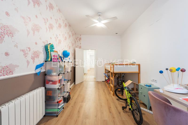 Foto 4d58d290-4bd7-4cf8-9453-5efc9cd9512c. Apartament amb calefacció a Russafa Valencia