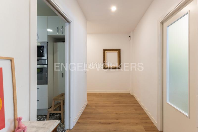 Foto 8909d4e7-6fcf-4f6f-8692-e49730b753d5. Apartament amb calefacció a Russafa Valencia