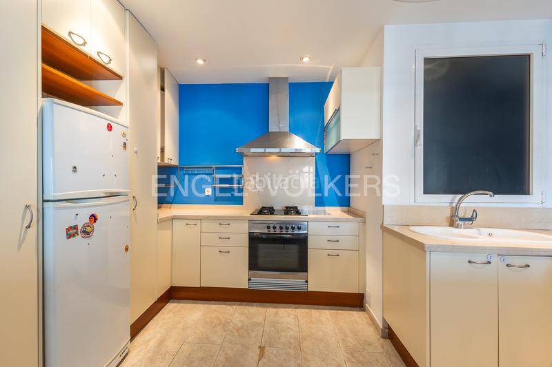 Foto 5b943225-c81e-40e4-aaad-006847cf8af1. Alquiler apartamento fantástica propiedad con preciosas vistas en Arrancapins en Valencia