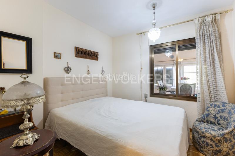 Foto 13125ebe-25b0-4d98-b8bf-ac08d764c8d7. Apartamento espaciosa propiedad con terraza y dos entradas independientes en blasco ibáñez en Valencia