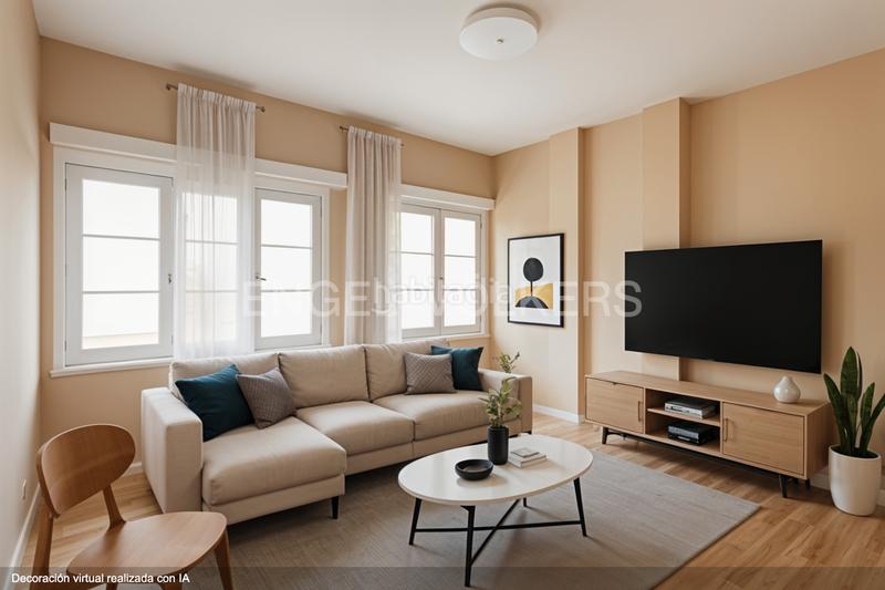Foto eaf6578f-31de-45a6-8b3a-ebf7d90928ff. Apartamento espaciosa propiedad con terraza y dos entradas independientes en blasco ibáñez en Valencia
