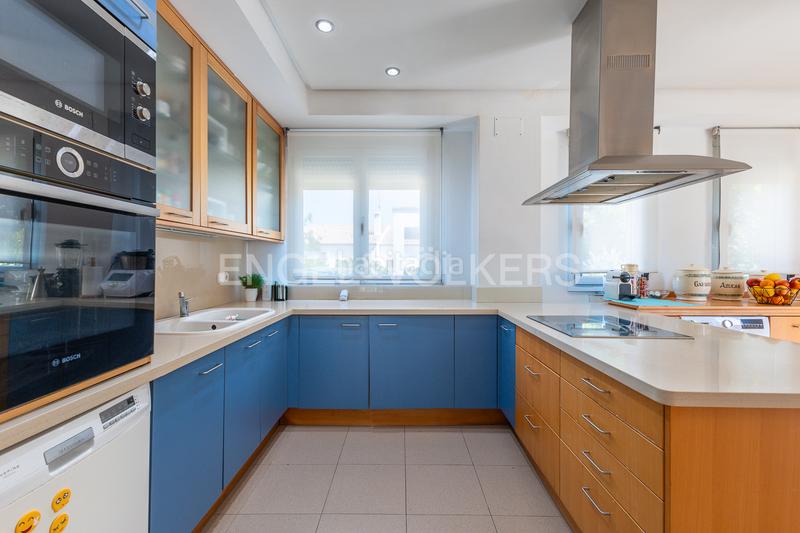 Foto cb4ca6d0-36be-43cd-a7d0-704c24b76292. Maison avec chauffage parking dans Sant Josep-Zona Hospital Ontinyent