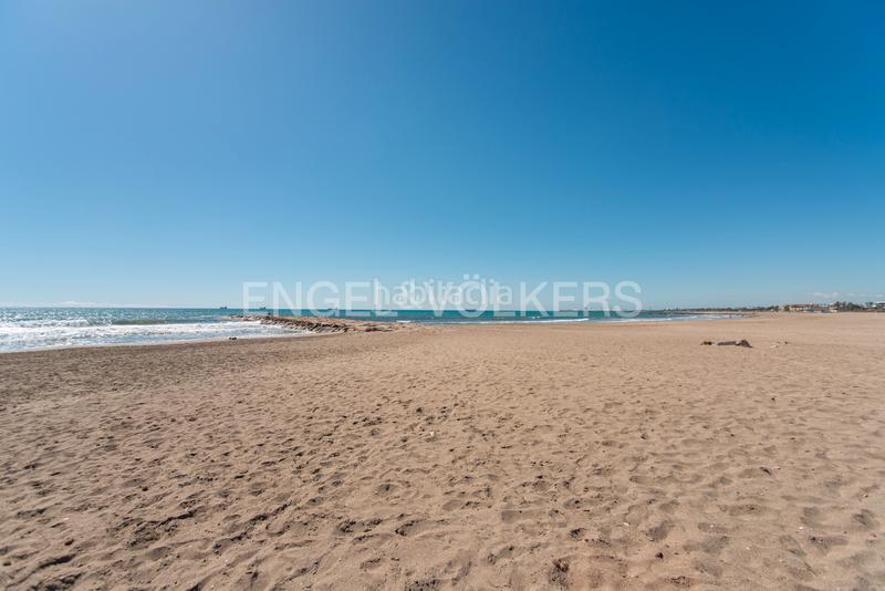 Foto f02dc4e2-ac11-4343-b898-71bf23b894cd. Appartement mit heizung parking pool in Parque Sensal Castellón de la Plana