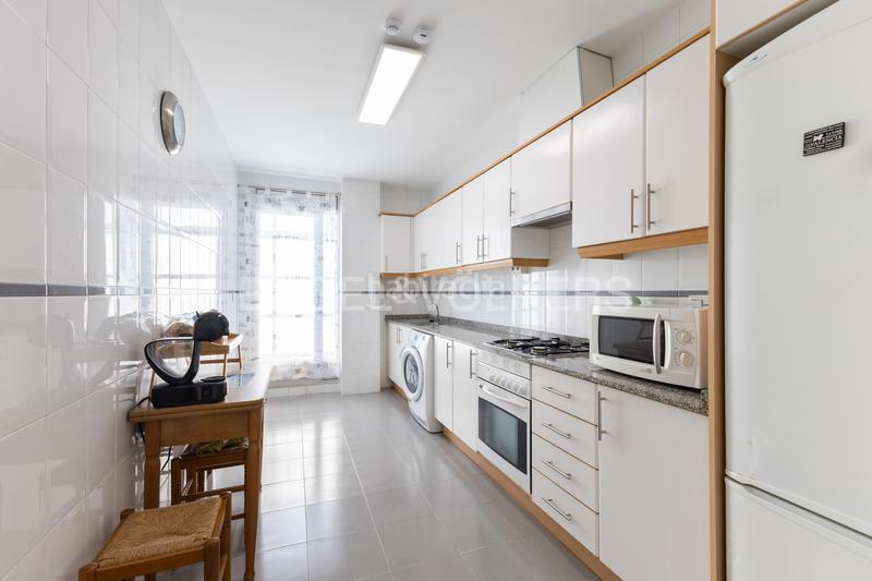 Foto 4976a682-b1b8-4c9a-840e-6d0584440b52. Location appartement avec chauffage parking dans El Cabanyal-El Canyamelar Valencia