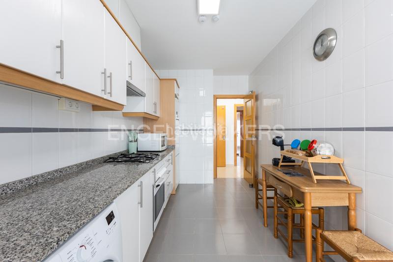 Foto e7687a73-f12f-4c77-b606-0d244ee1132e. Rent apartment with heating parking in El Cabanyal-El Canyamelar Valencia