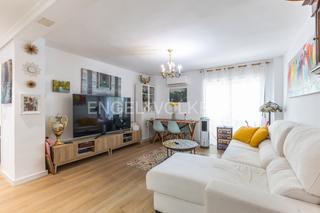 Apartament a La Creu del Grau. Exquisito apartamento en camins al grau, próximo al puerto