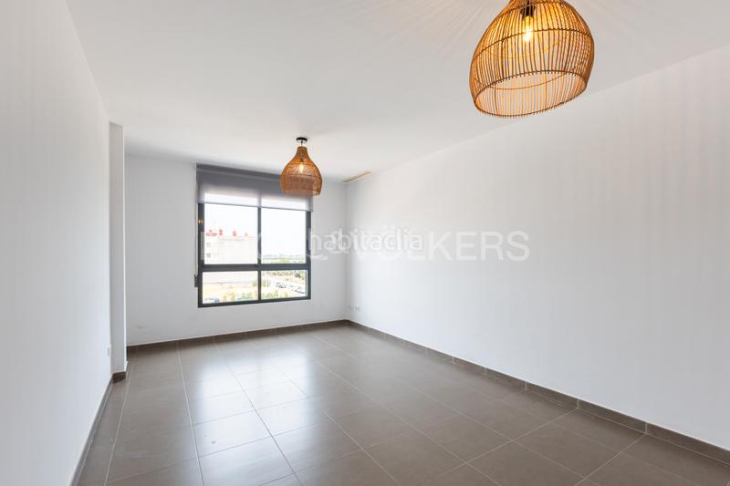 Foto 7271238a-7354-4219-abe5-190cdd2316a6. Alquiler apartamento piso de 3 habitaciones para larga estancia en inmejorable zona en Moncofa