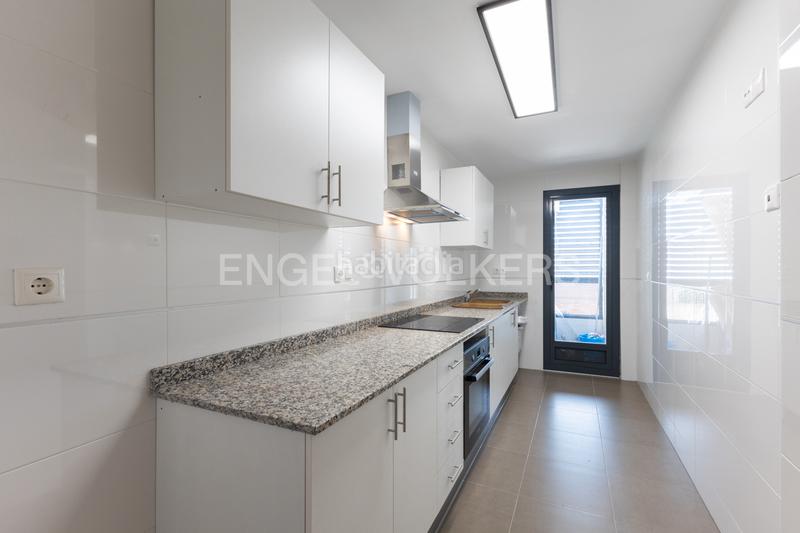 Foto ae1d9c23-bb31-4438-9fc6-7e0833321269. Alquiler apartamento piso de 3 habitaciones para larga estancia en inmejorable zona en Moncofa