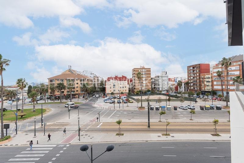 Foto 955c74bd-6e0c-4aef-a0ff-dd5789d6b309. Alquiler apartamento piso a estrenar con terraza con vista al mar en Valencia