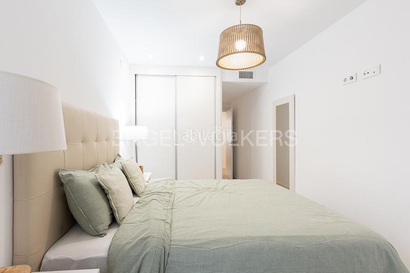 Foto b217fe7c-cee0-4be1-ba02-a36895705b7b. Alquiler apartamento piso a estrenar con terraza con vista al mar en Valencia