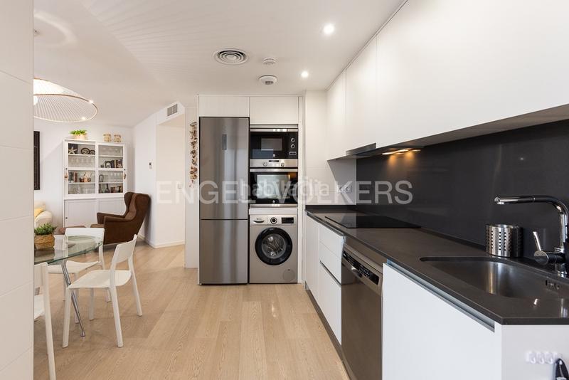 Foto da796c8f-e0cd-4efd-90b7-02e0c6da16ce. Rent apartment with heating parking pool in Malva Rosa Valencia