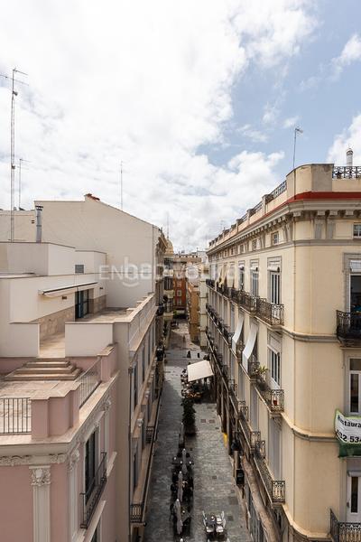Foto 00fad65d-f47f-4997-9e7a-cc51c2c97fd4. Location duplex avec chauffage dans La Seu Valencia