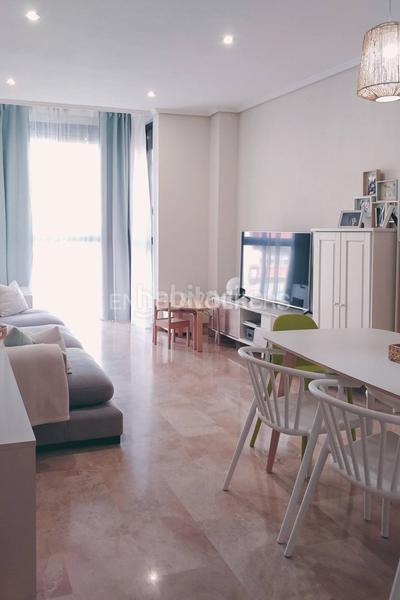 Foto 2cee6c87-2417-4c2d-8cfd-6ab2a1570458. Appartement mit heizung in La Creu del Grau Valencia