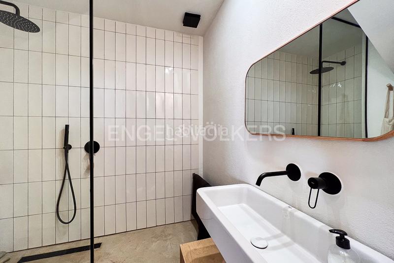 Foto 0c2dd7d3-6b98-4954-954a-c75701af0161. Location appartement avec chauffage dans El Botànic Valencia