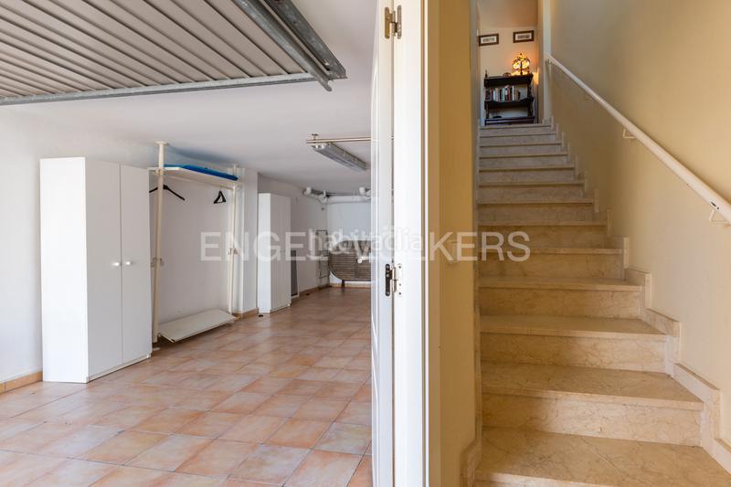 Foto cf7c4bae-51c1-4c64-83ce-ac26c20e0472. Casa con riscaldamento parcheggio piscina in Oliva nova Oliva
