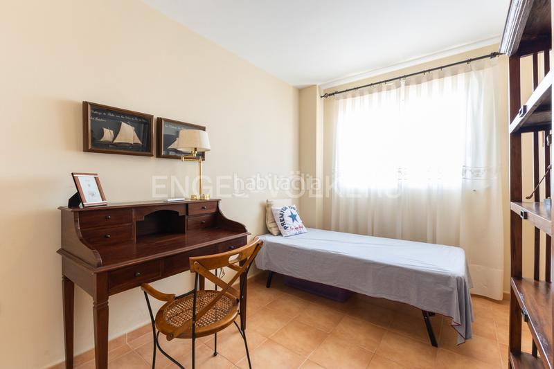 Foto e6c84cc6-4c0e-482e-b6ca-7c2c9357585c. Casa con riscaldamento parcheggio piscina in Oliva nova Oliva