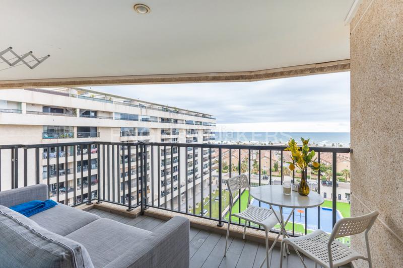 Foto 79da8e32-a02a-4a97-ad76-25613b8428d8. Alquiler apartamento joya junto al mar, en la exclusiva . en Alboraya