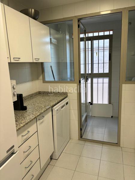 Foto 330a6e8d-63c4-47be-a787-e39bcd0351d6. Alquiler apartamento amplio y luminoso apartamento en El Carmen en Valencia