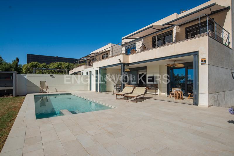 Foto 1df4a99f-4f27-4214-b639-df75c61958b7. Casa privacidad, lujo y comodidad en El Grao Castellón de la Plana