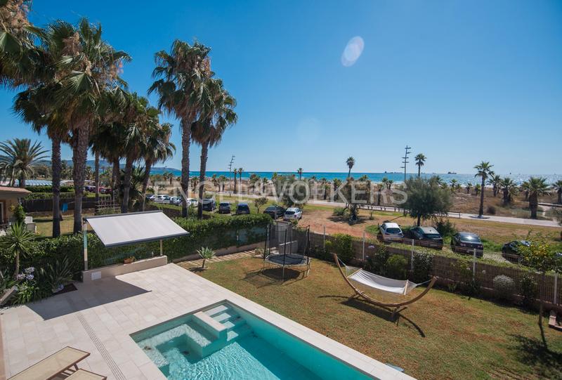 Foto 580261e5-c89c-4c2e-982c-b5efbadd623c. Casa privacidad, lujo y comodidad en El Grao Castellón de la Plana