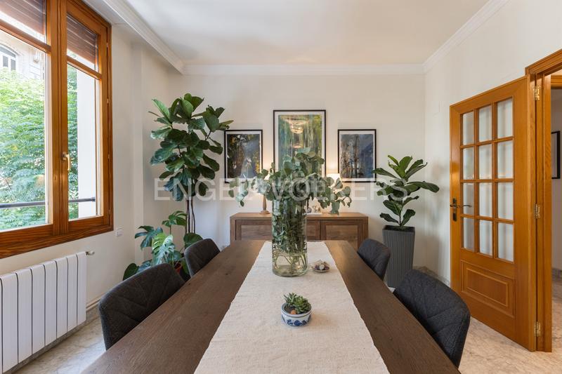 Foto 42c24f79-9f3b-40b2-bdfb-4e1b2fac056b. Apartamento preciosa vivienda en calle ciscar con terraza y plaza de garaje en Valencia