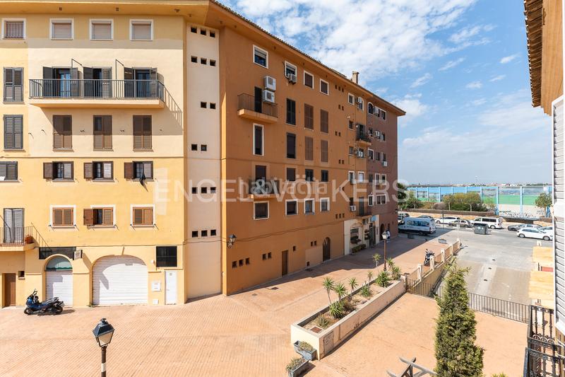 Foto 1d4e0603-77d7-4a71-a87d-ae4d61d8a5d6. Casa magnífica casa con vistas en Port Saplaya en Alboraya