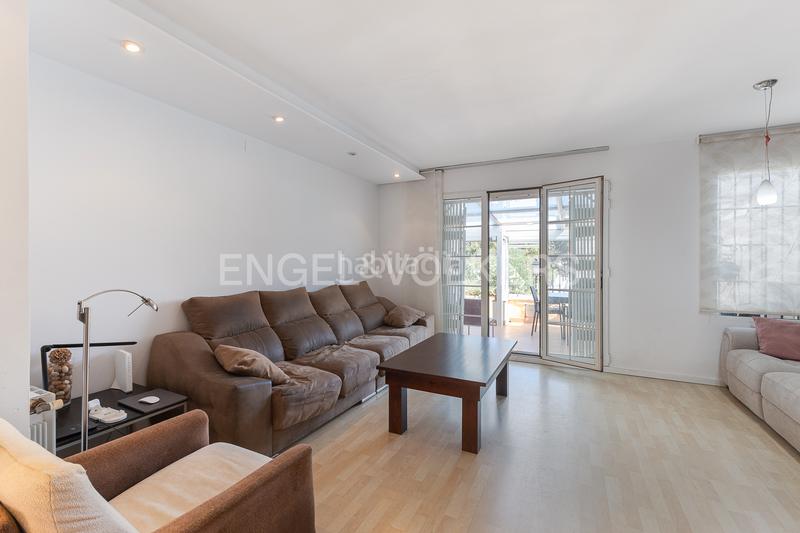 Foto c3674286-3064-4536-ae5b-d76739a21ca1. Casa magnífica casa con vistas en Port Saplaya en Alboraya