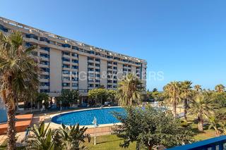 Miete Appartement in La Patacona. Moderno piso con las vistas al mar en la patacona