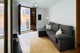 Alquiler Apartamento en El Carme. Encantador y cómodo piso en el carmen