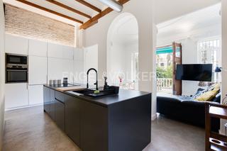 Rent Semi detached house in Malva Rosa. Adosado en  primera línea de la playa malvarrosa