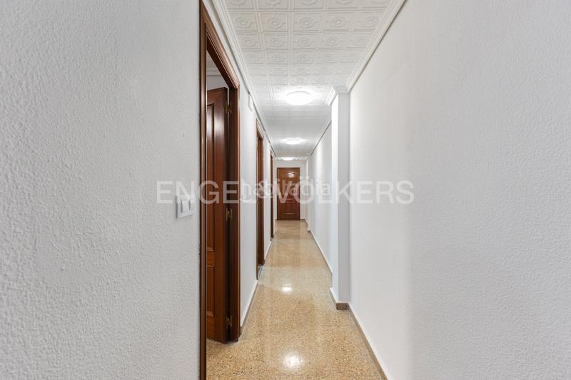 Foto a5927f98-e369-4051-8c25-cf80ec0117ae. Alquiler apartamento acogedor piso en alquiler en excelente ubicación en Burjassot