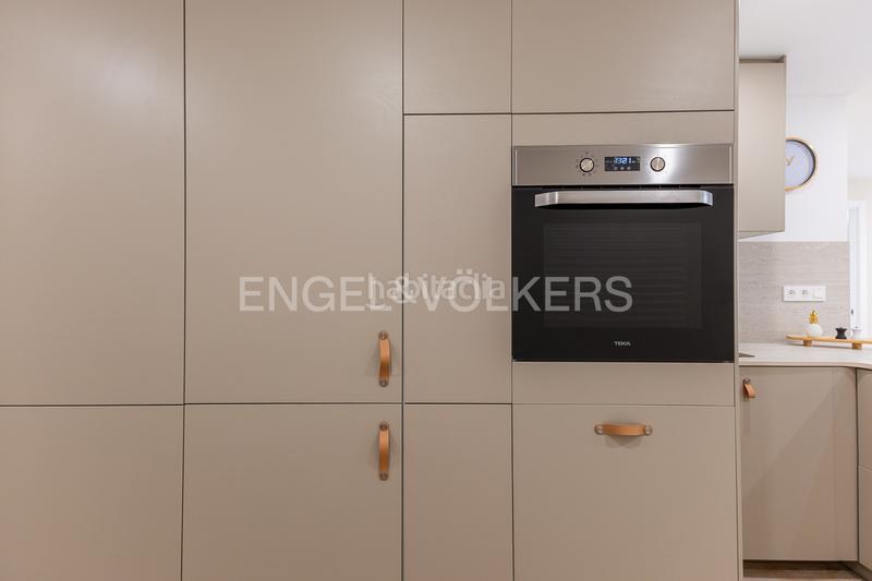 Foto fe08bd7c-1832-4e24-ab20-689c1d706a99. Piccolo appartamento con riscaldamento in El Cabanyal-El Canyamelar Valencia