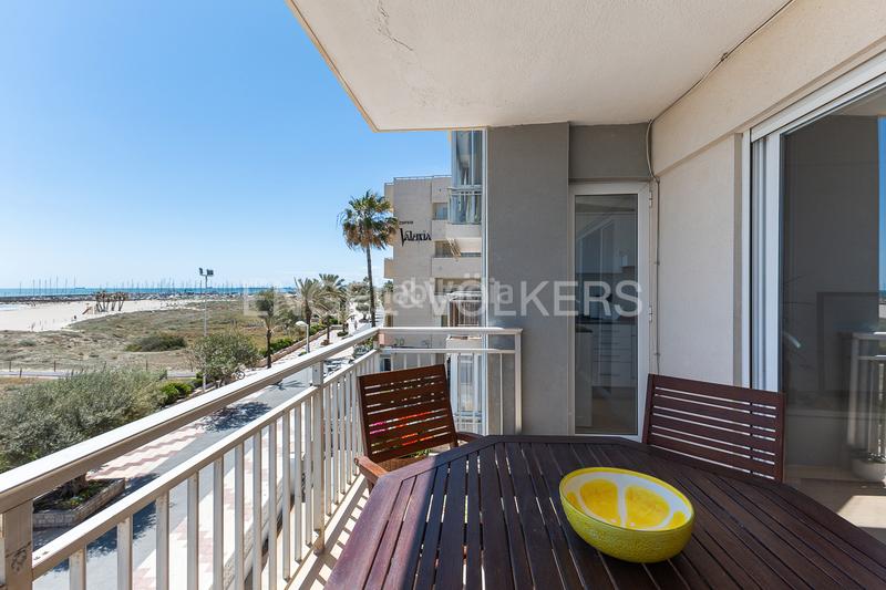 Foto 19be2b2c-a6a9-4635-b52b-f83e223d420a. Lloguer apartament amb calefacció aparcament a Canet d´en Berenguer