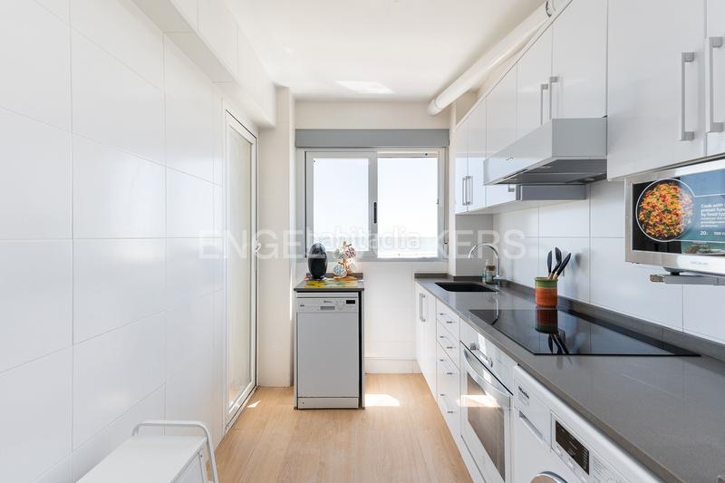 Foto 21519ff9-0337-4b07-b76b-855451c89b4a. Lloguer apartament amb calefacció aparcament a Canet d´en Berenguer