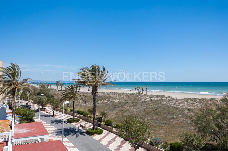 Foto 44cc0de5-d4d6-4272-984c-b68375e2a894. Lloguer apartament amb calefacció aparcament a Canet d´en Berenguer