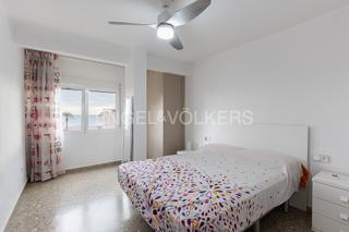 Location Appartement  Av. de neptuno. Apartamento para corta estancia en la playa de la puebla de farn