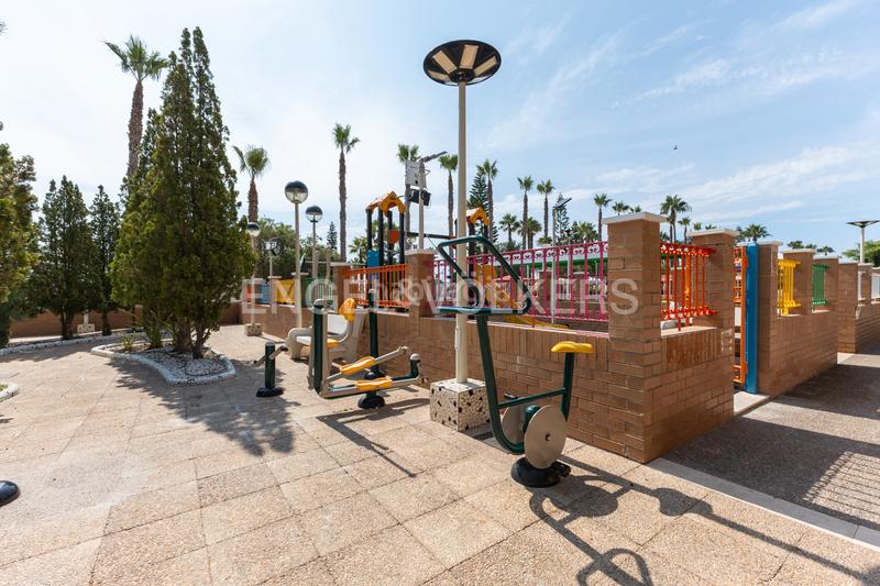 Foto 6b96eee4-7374-47e1-abdd-850598052290. Piccolo appartamento con riscaldamento parcheggio piscina in Oropesa del Mar