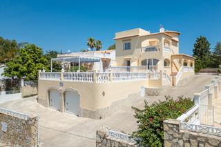 Casa a Font d´en Carròs (la). Villa bougainville con vistas a la montaña y al mar